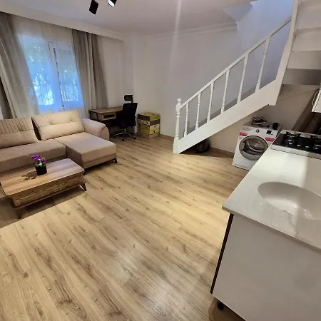 Beachside Duplex With Patio דירה