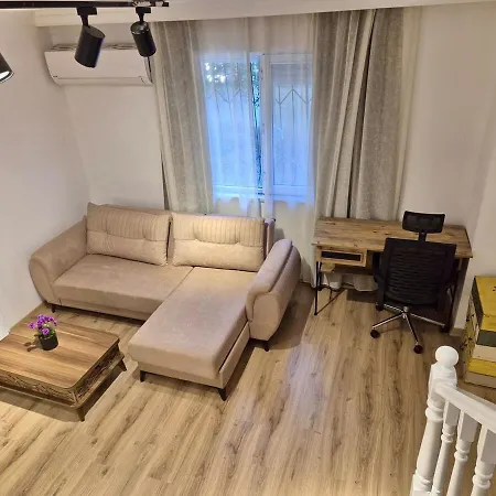 Beachside Duplex With Patio 公寓 *