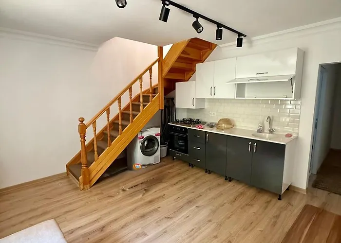 Beachside Duplex With Patio