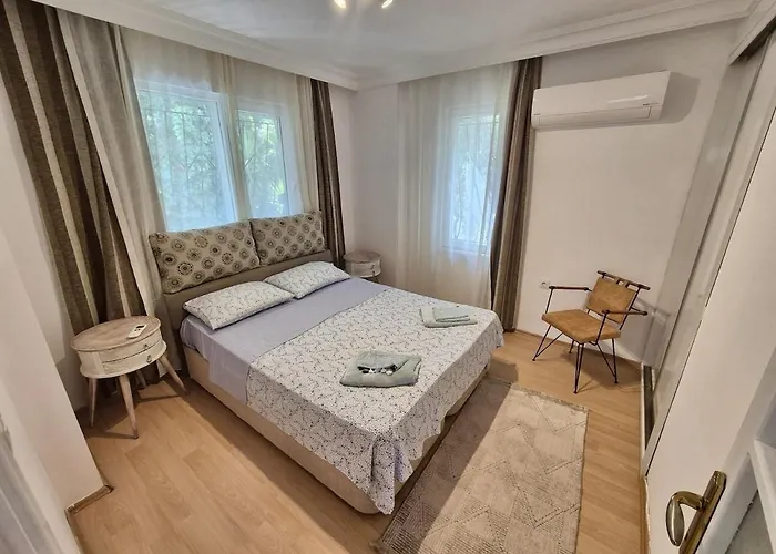 公寓 Beachside Duplex With Patio 安塔利亚