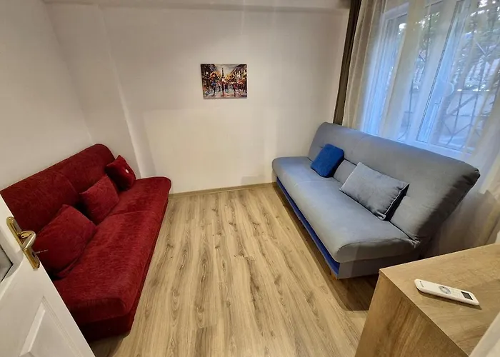 Beachside Duplex With Patio 安塔利亚