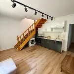 Beachside Duplex With Patio